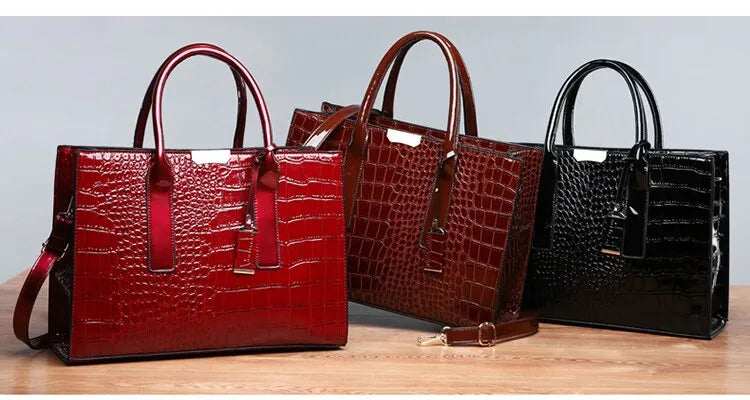 ChicCroc Haven | Stylish Women's Handbags Collection