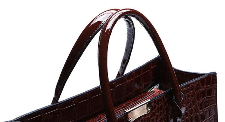 ChicCroc Haven | Stylish Women's Handbags Collection
