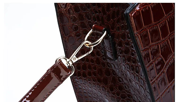 ChicCroc Haven | Stylish Women's Handbags Collection